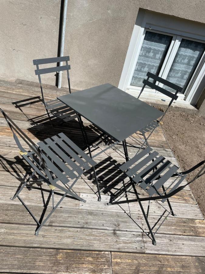 1 Piece Apartment *